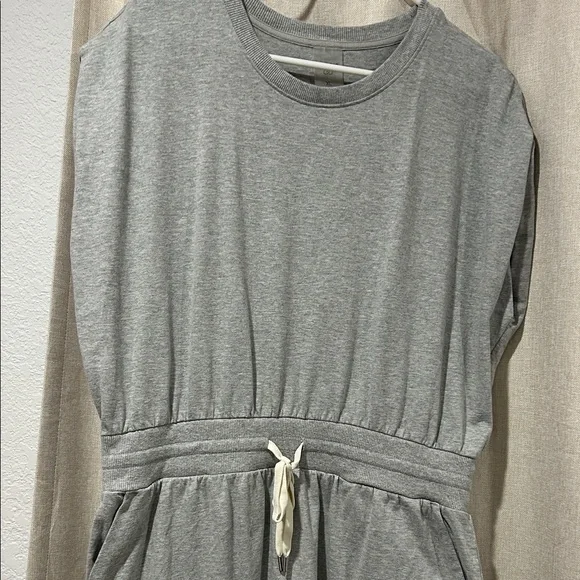 CALIA by Carrie Underwood Light Gray Midi Dress - Picture 2 of 4